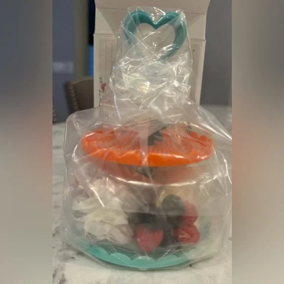 American Girl Wellie Wishers Berry Sweet Snack Stand - Brand New - Retired - Picture 3 of 8